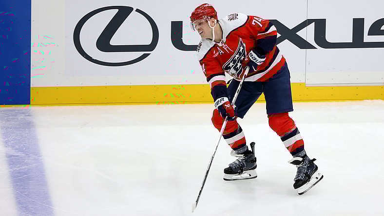 NHL: Carolina Hurricanes at Washington Capitals
