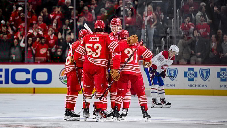 NHL: Montreal Canadiens at Detroit Red Wings