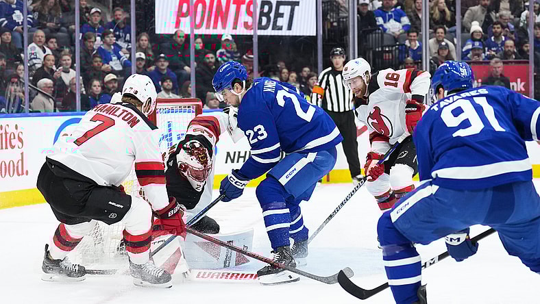 NHL: New Jersey Devils at Toronto Maple Leafs