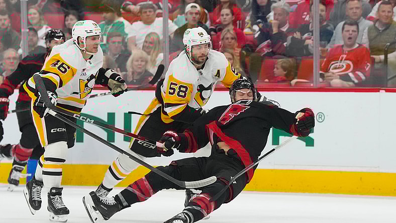 NHL: Pittsburgh Penguins at Carolina Hurricanes