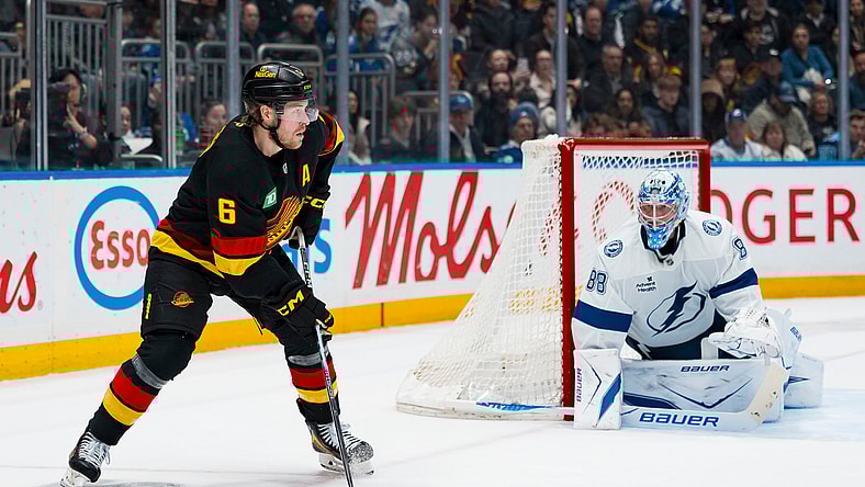 NHL: Tampa Bay Lightning at Vancouver Canucks