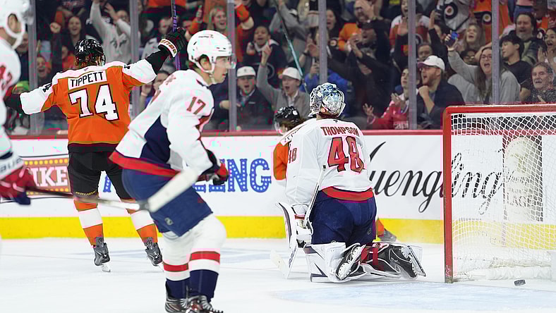 NHL: Washington Capitals at Philadelphia Flyers