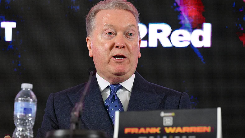 Frank Warren speaks about Oleksandr Usyk vs Agit Kabayel mandatory title fight dispute
