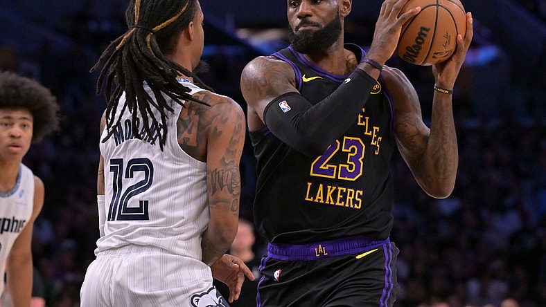 NBA: Memphis Grizzlies at Los Angeles Lakers