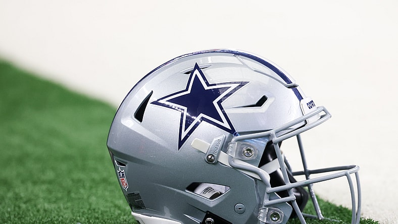 NFL: Philadelphia Eagles at Dallas Cowboys