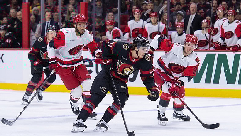 NHL: Carolina Hurricanes at Ottawa Senators