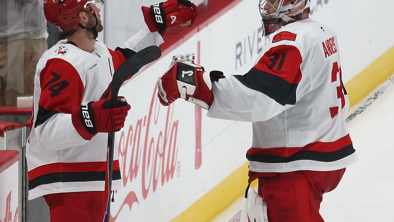 NHL: Carolina Hurricanes at Pittsburgh Penguins