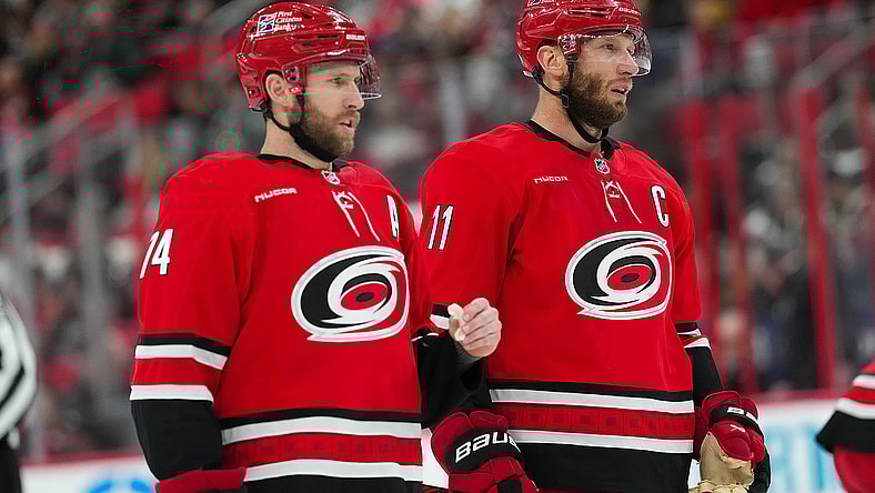 NHL: Chicago Blackhawks at Carolina Hurricanes