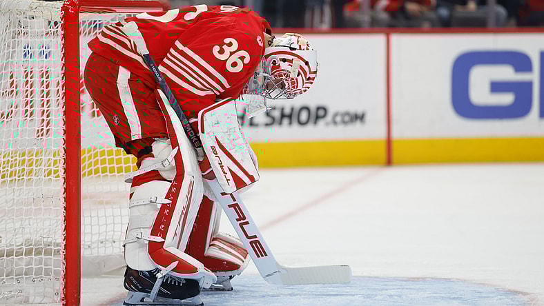 NHL: New Jersey Devils at Detroit Red Wings