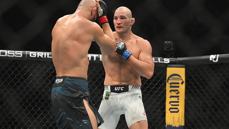 MMA: UFC 328 Chimaev vs Strickland
