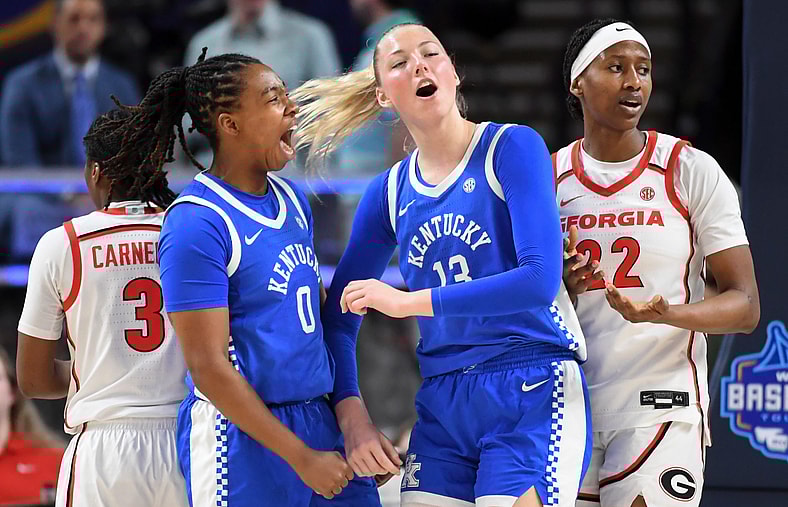 college basketball rankings