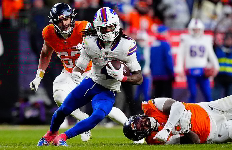 NFL: AFC Divisional Round-Buffalo Bills at Denver Broncos