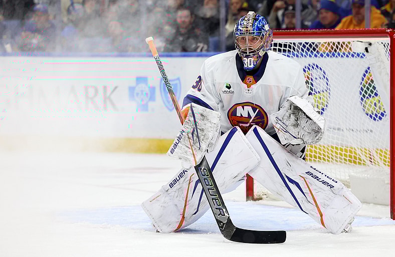 NHL: New York Islanders at Buffalo Sabres