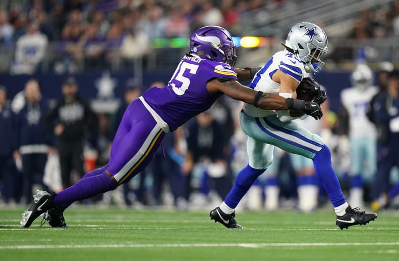 NFL: Minnesota Vikings at Dallas Cowboys