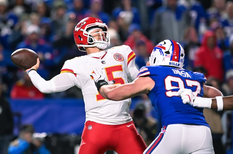 NFL: Kansas City Chiefs at Buffalo Bills