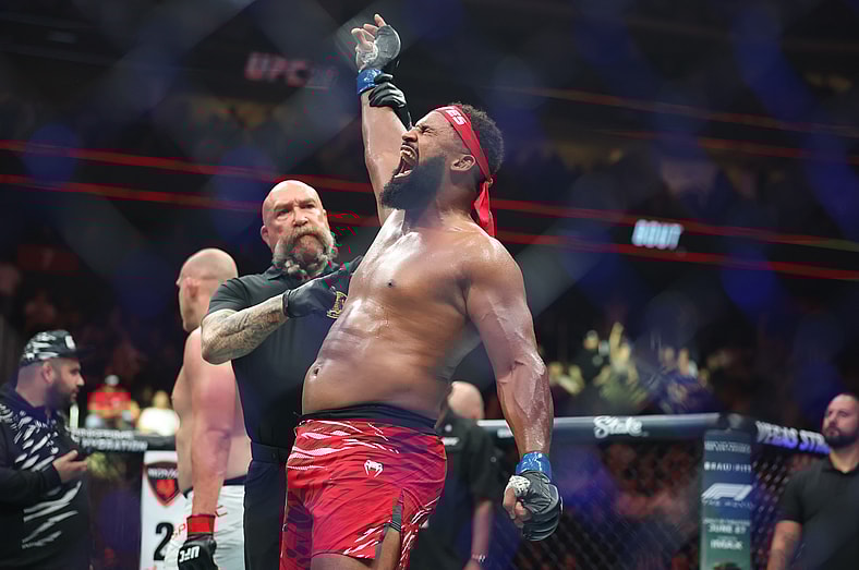 ufc heavyweight rankings