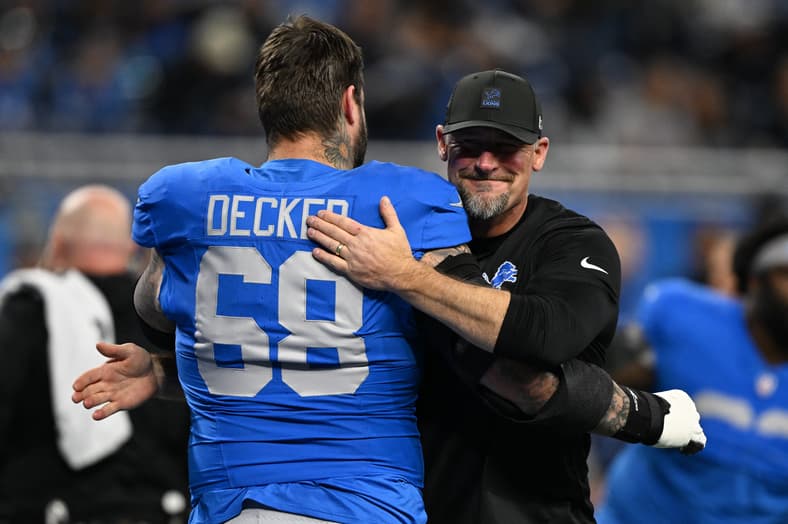 NFL: Green Bay Packers at Detroit Lions