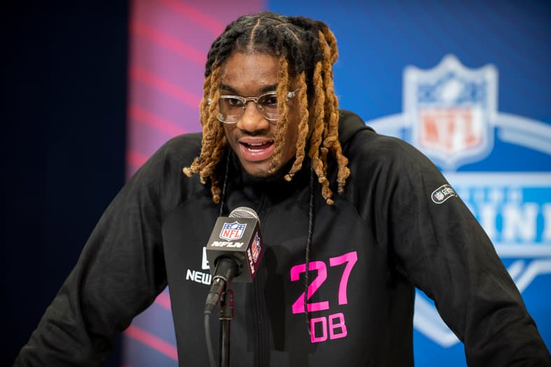 Round 2 mock draft