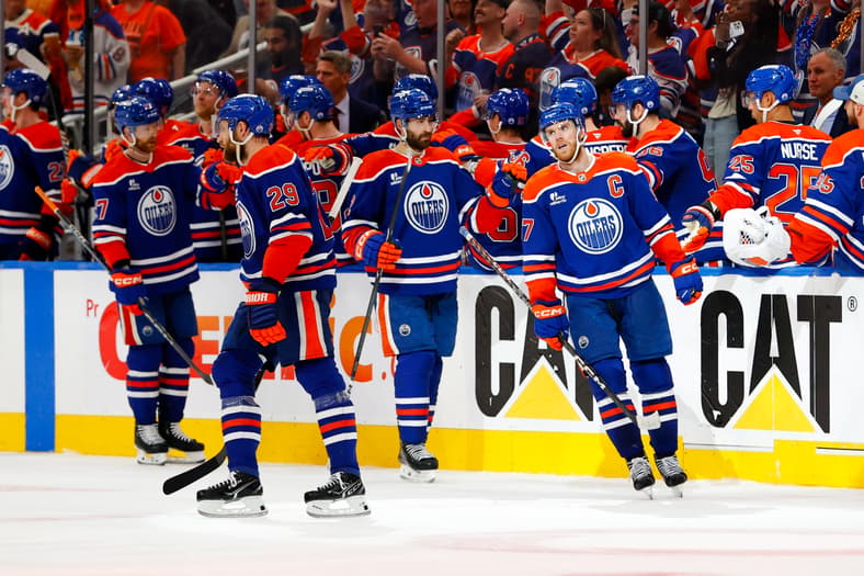 NHL: Stanley Cup Playoffs-Dallas Stars at Edmonton Oilers