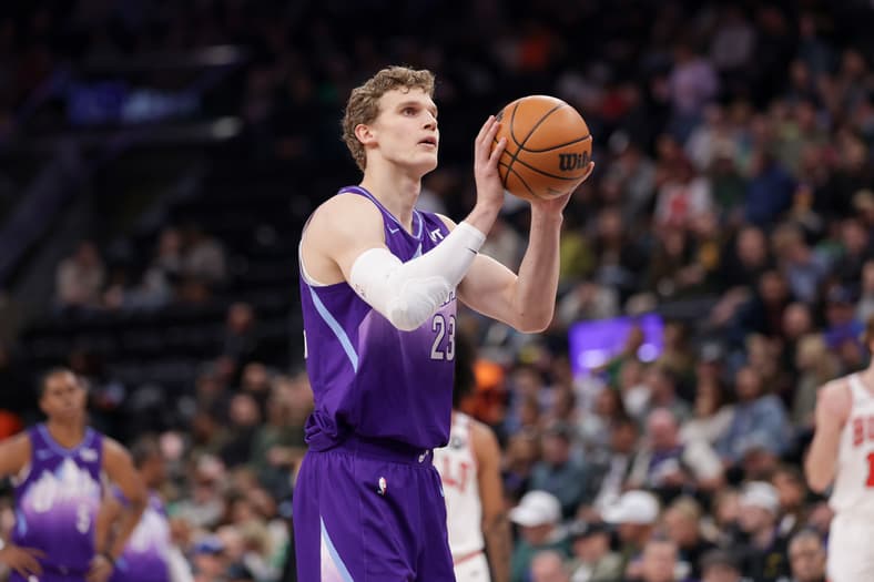 NBA: Chicago Bulls at Utah Jazz