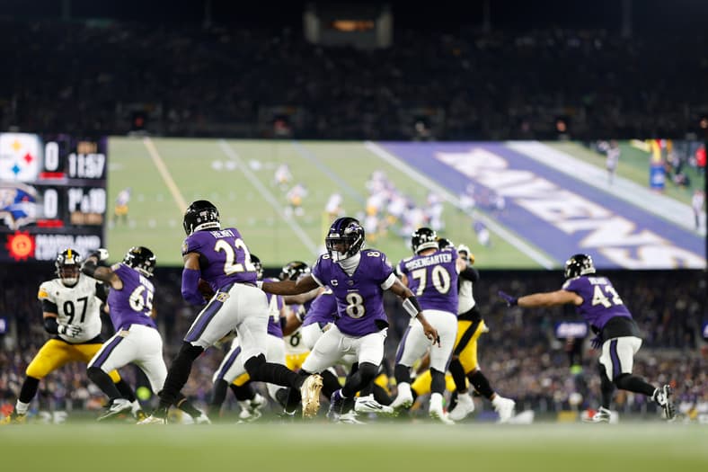 NFL: AFC Wild Card Round-Pittsburgh Steelers at Baltimore Ravens
