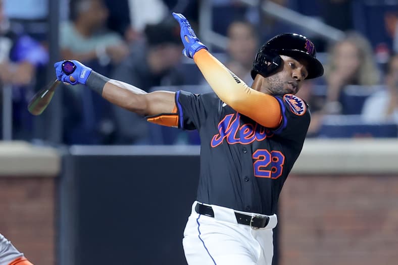 New York Mets center fielder Cedric Mullins