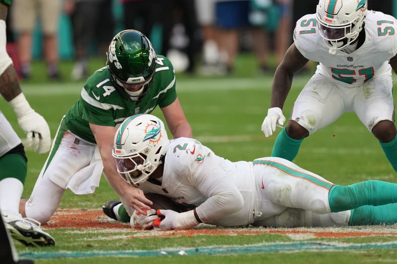 Worst NFL Contracts 2025