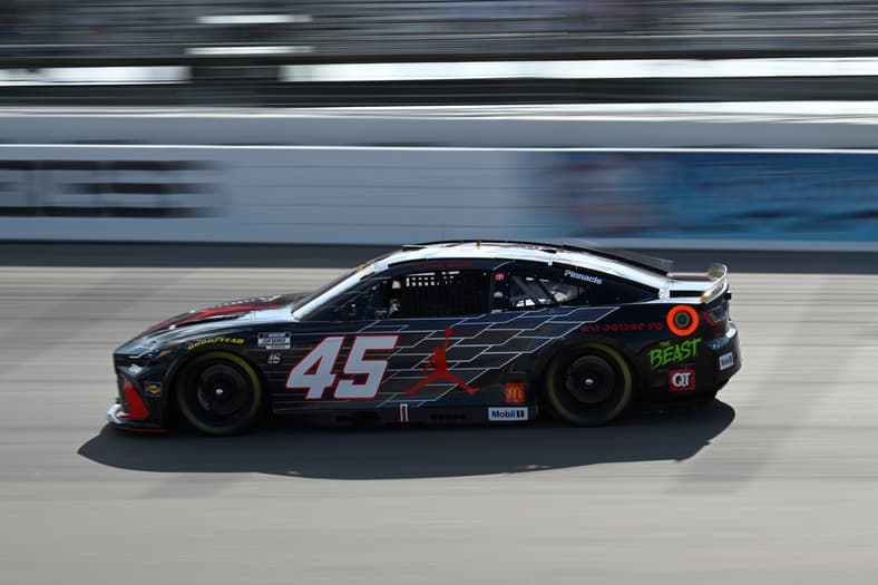 NASCAR playoff clinching scenarios