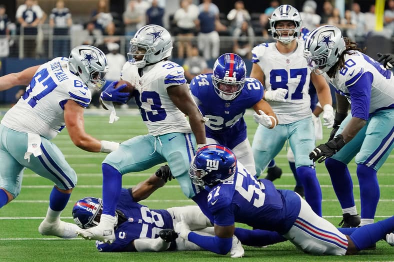 NFL: New York Giants at Dallas Cowboys