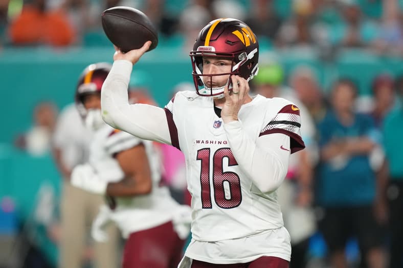 NFL: Washington Commanders at Miami Dolphins