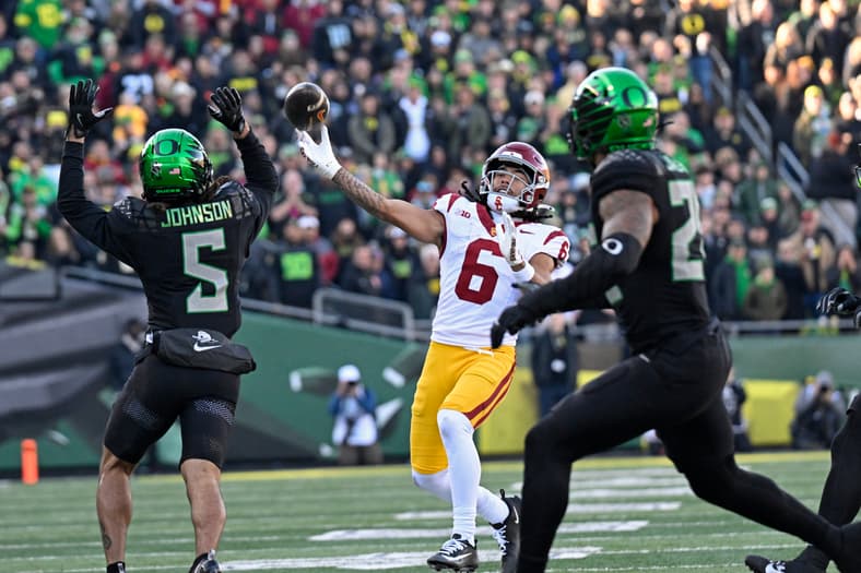 USC Trojans vs Oregon Ducks