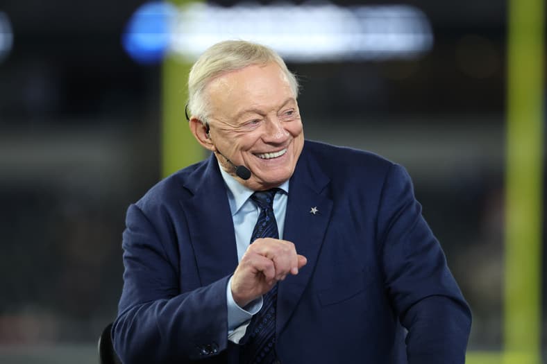 NFL: Arizona Cardinals at Dallas Cowboys