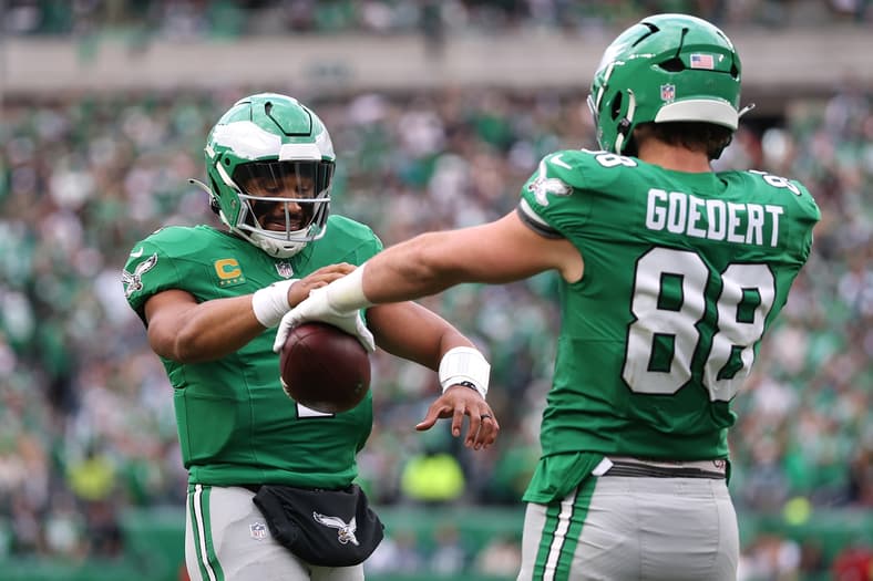 Monday Night Football Predictions, Philadelphia Eagles, Green Bay Packers