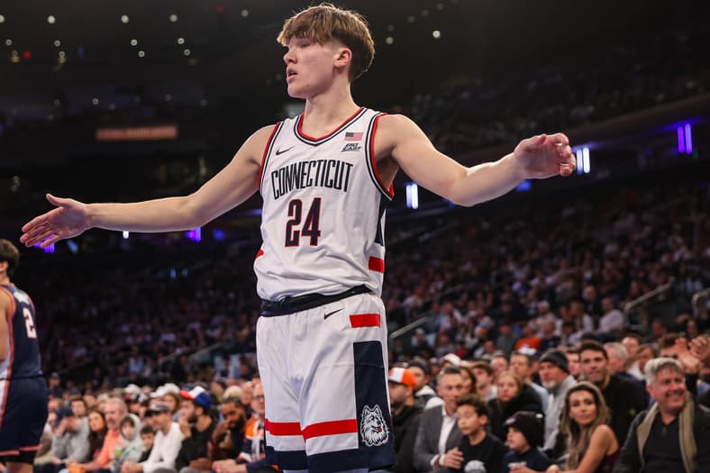 college basketball rankings