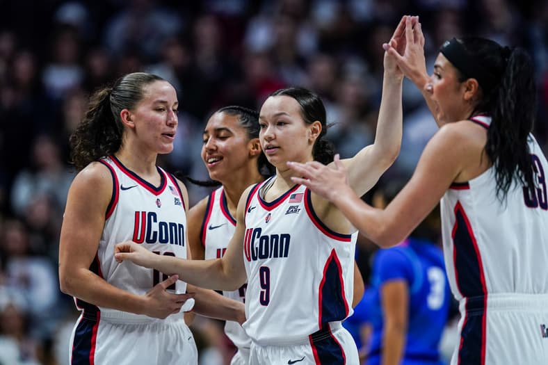 college basketball rankings