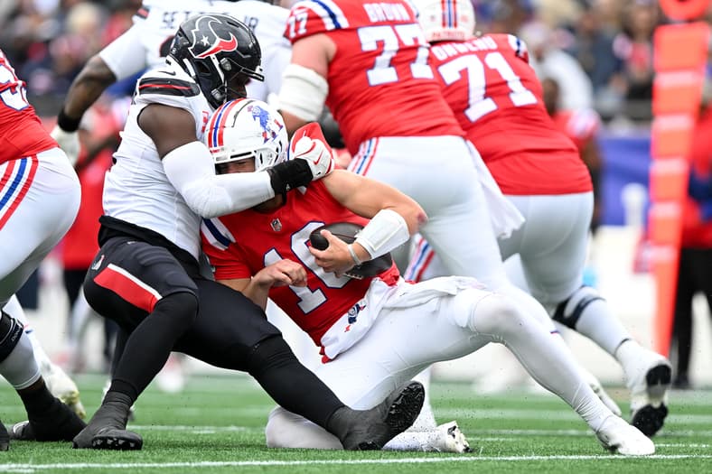 NFL: Houston Texans at New England Patriots