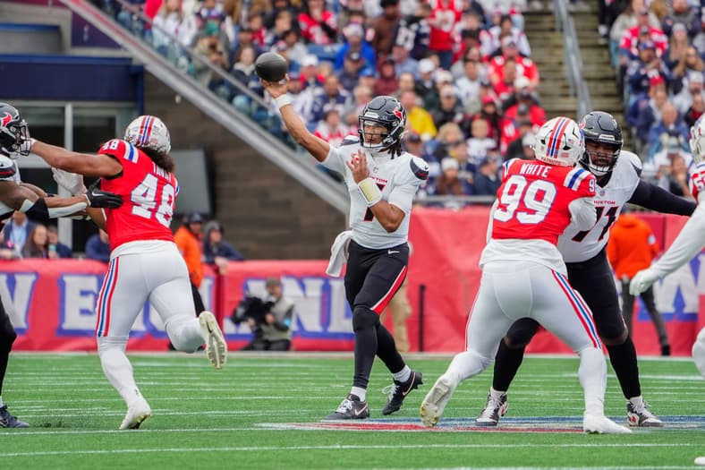 NFL: Houston Texans at New England Patriots