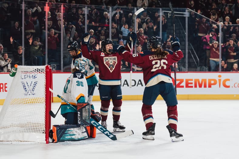 The Montreal Victoire celebrate a 6-2 win over the New York Sirens.