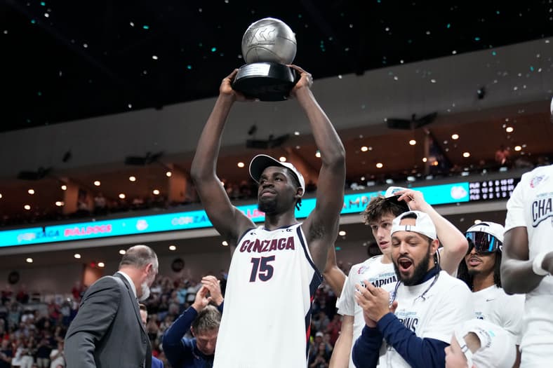 college basketball rankings
