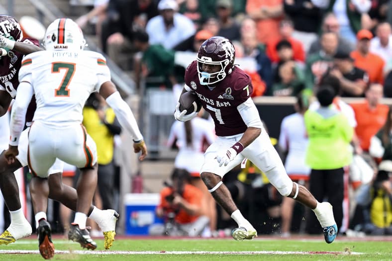 NCAA Football: CFP National Playoff First Round-Game 2-Miami at Texas A&M