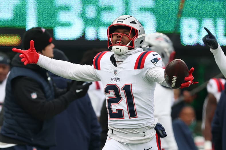 NFL: New England Patriots at New York Jets