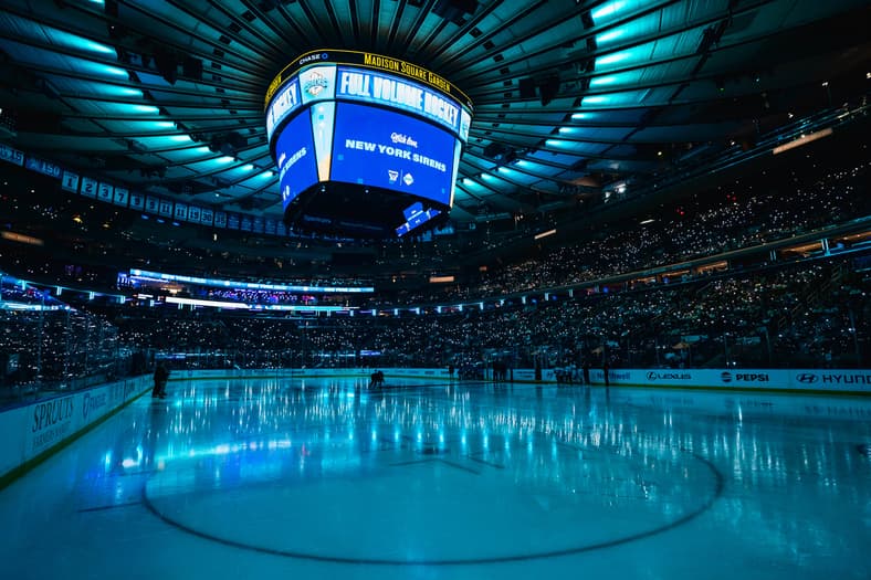 The New York Sirens set the United States professional women's hockey attendance record with 18,006 fans at Madison Square Garden on April 4, 2026.
