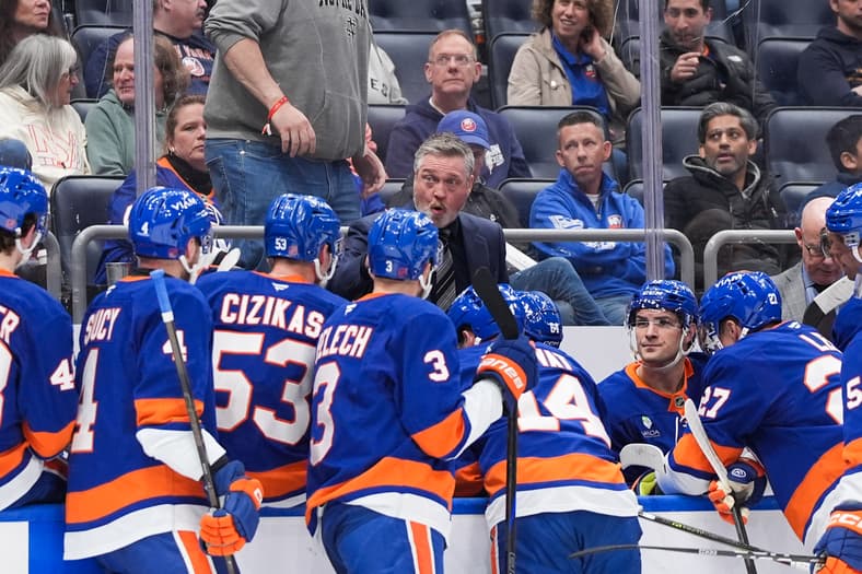 NHL: Philadelphia Flyers at New York Islanders