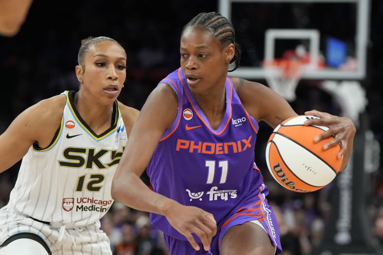 Sydney Taylor in action for the Chicago Sky