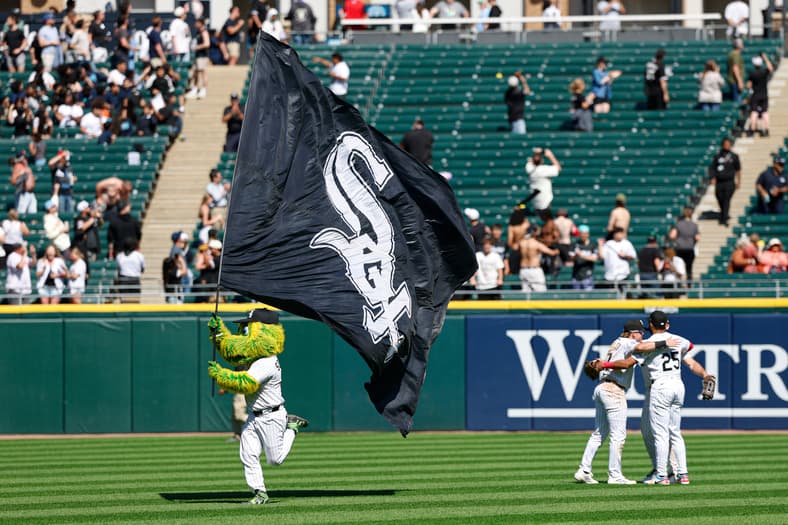 MLB: Minnesota Twins at Chicago White Sox
