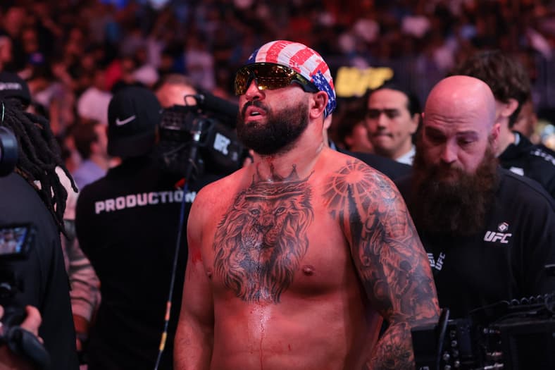 MMA: UFC 327- Blaydes vs Hokit