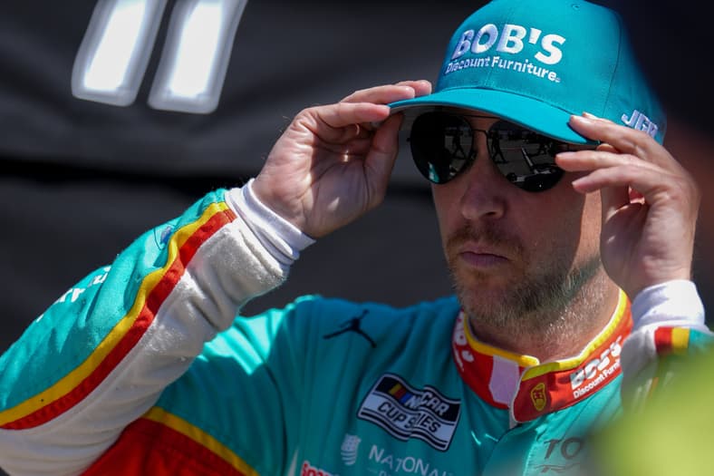 Kyle Busch, Denny Hamlin