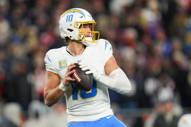 NFL: AFC Wild Card Round-Los Angeles Chargers at New England Patriots