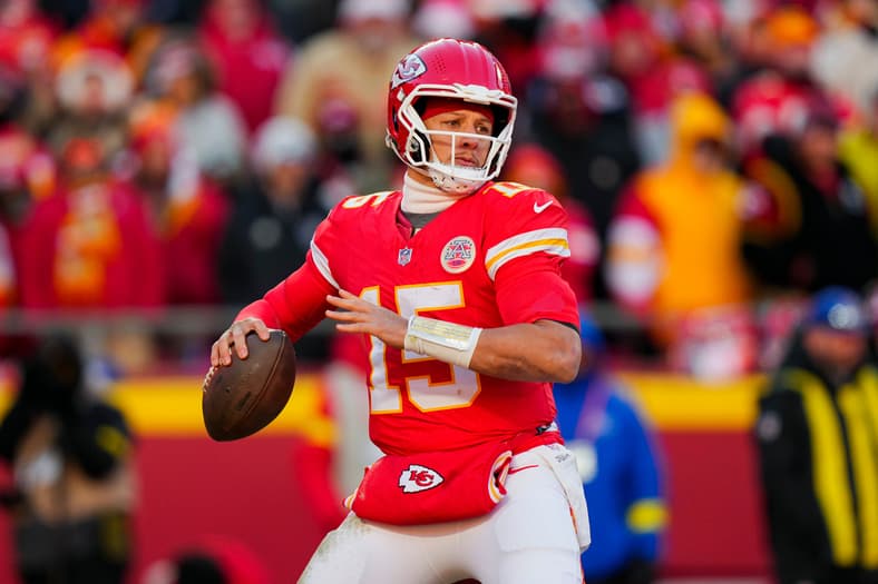 NFL: Los Angeles Chargers at Kansas City Chiefs