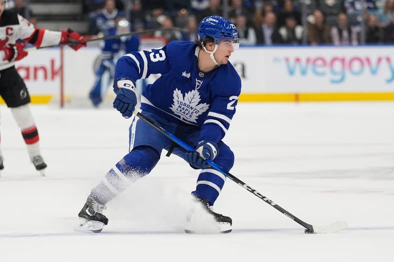 NHL: New Jersey Devils at Toronto Maple Leafs